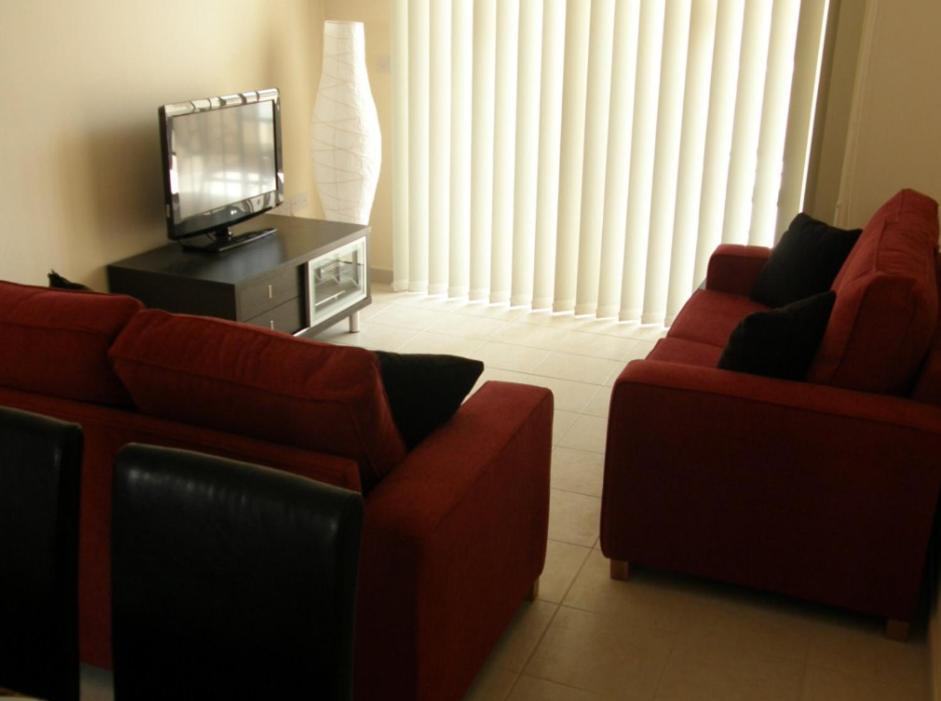 Kronos Holiday Apartments Paralimni Pokoj fotografie